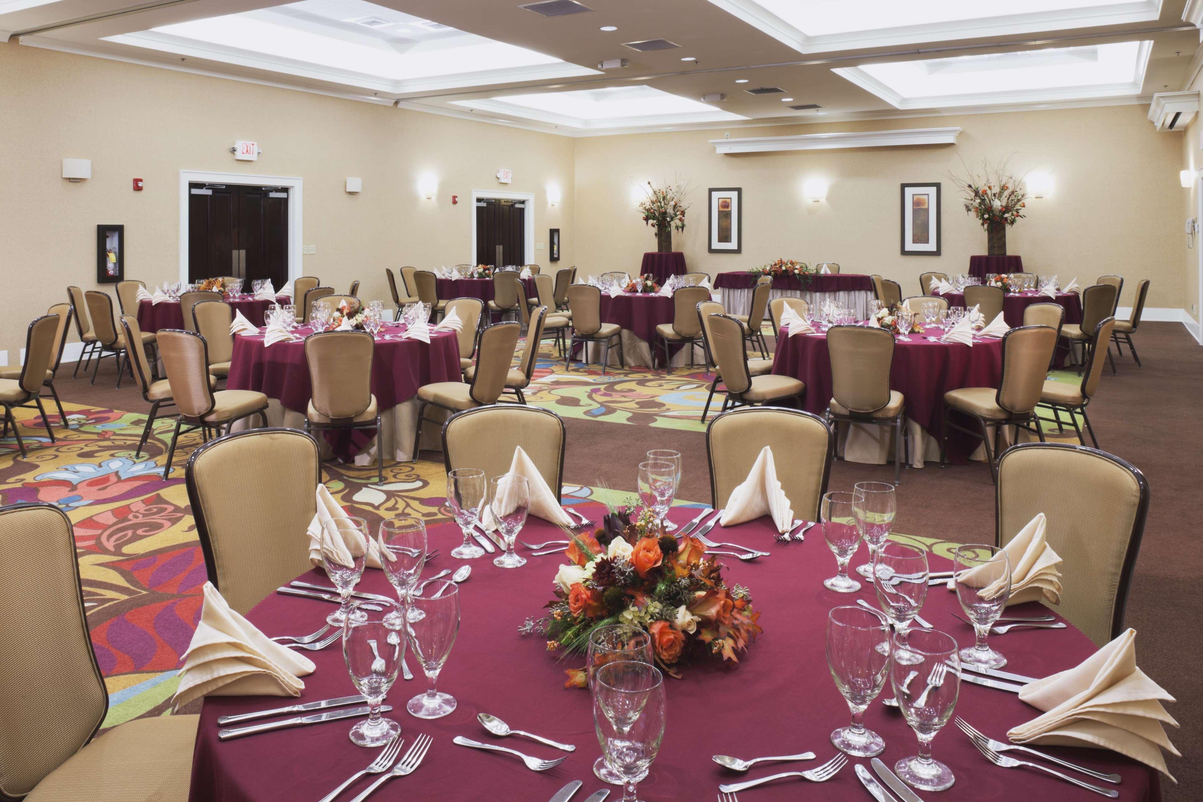 Doubletree By Hilton Columbus Restaurante foto