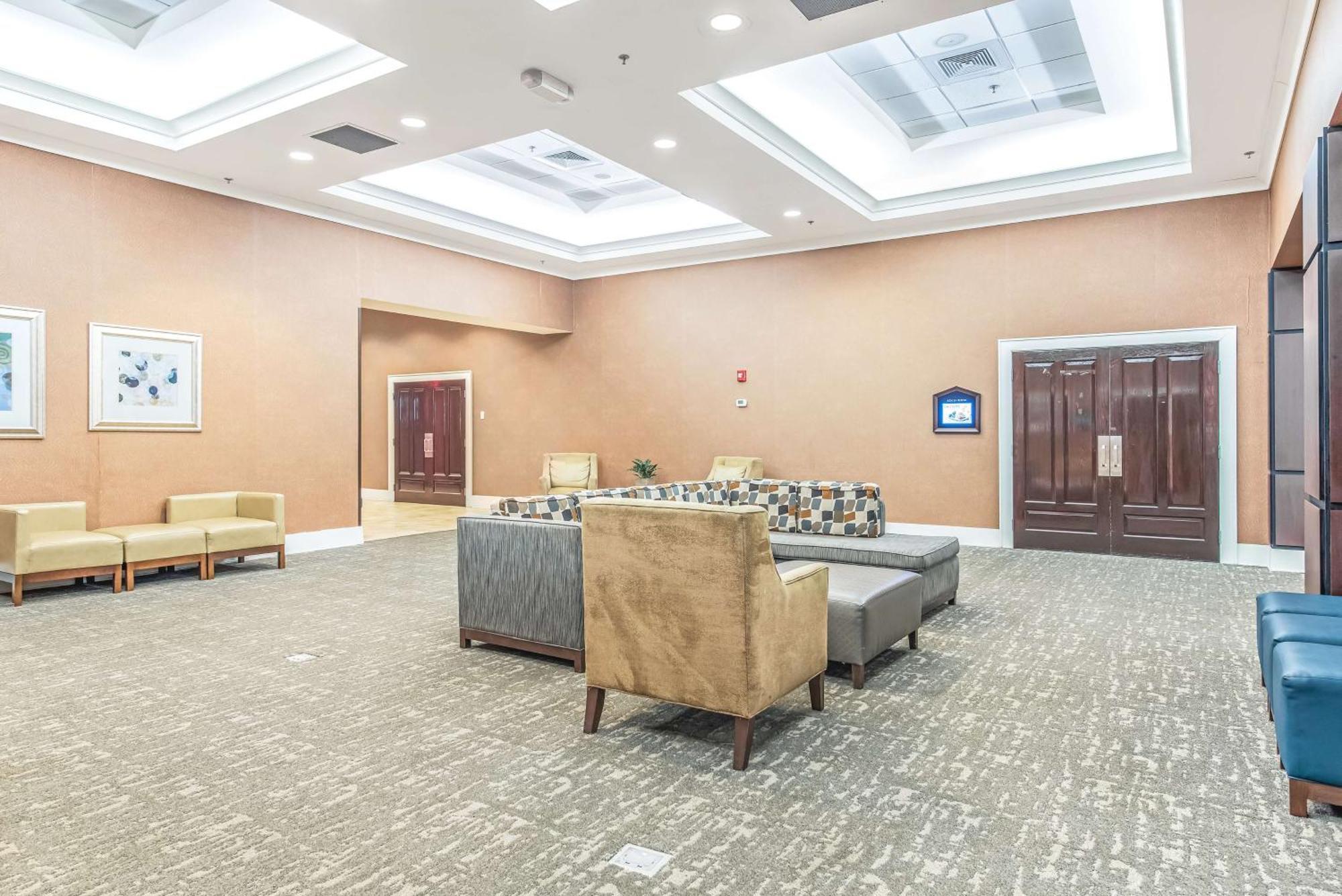 Doubletree By Hilton Columbus Exterior foto