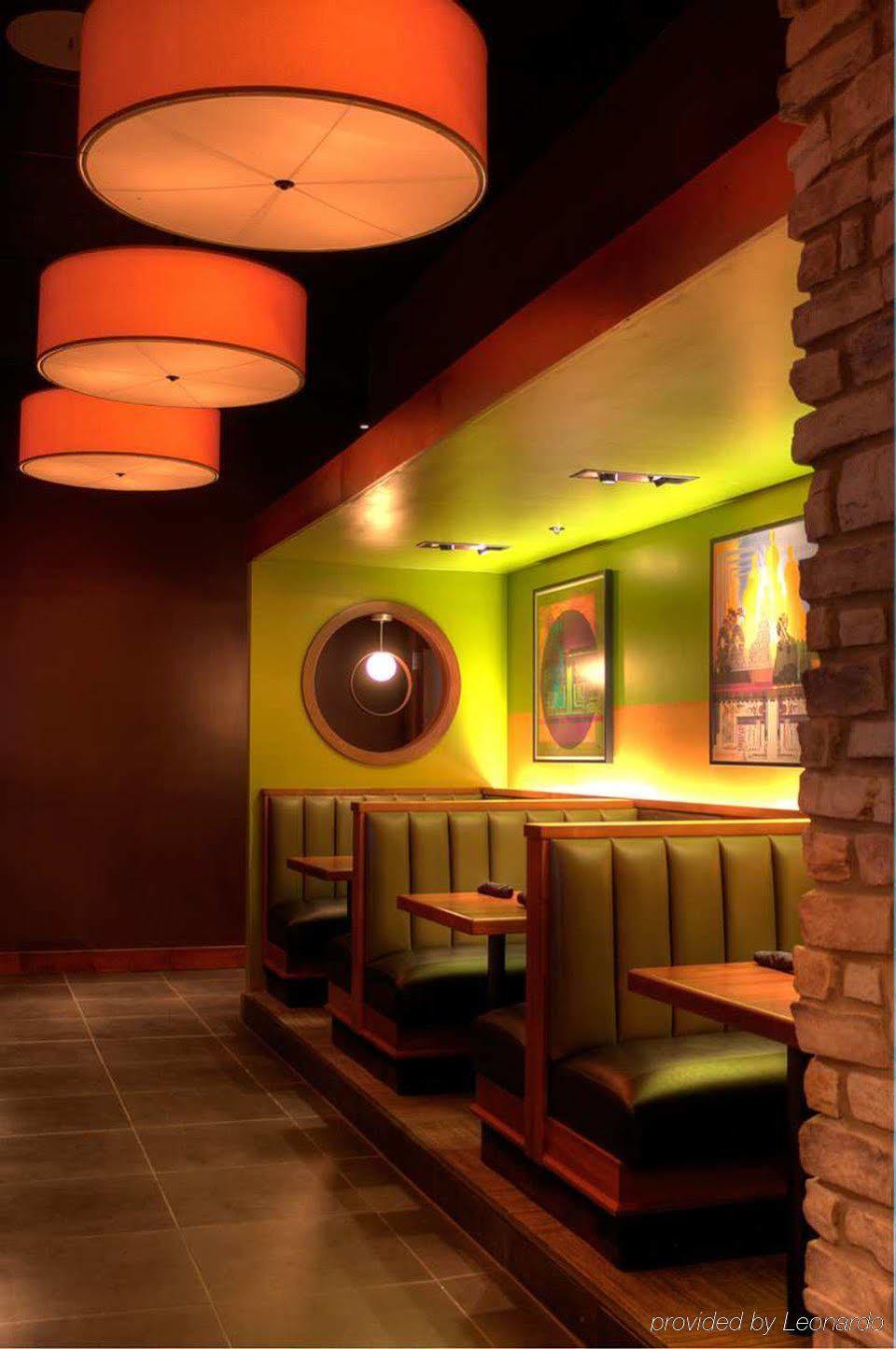 Doubletree By Hilton Columbus Restaurante foto
